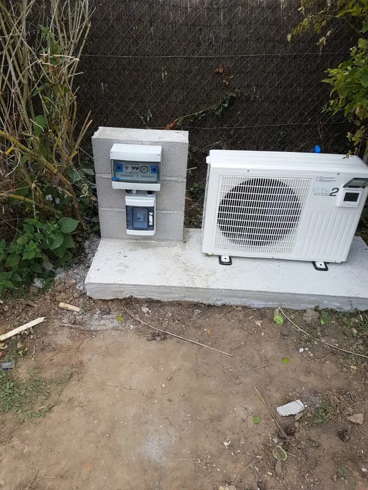 Pompe à chaleur piscinewebp